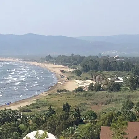 Nyaraló Ephesus House *